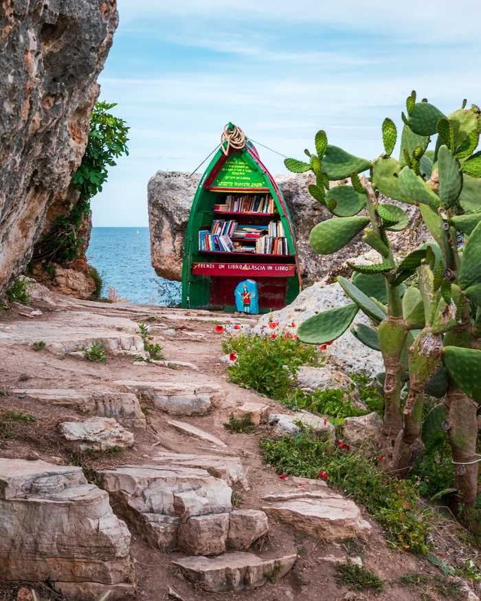 Frankthroughtheglass